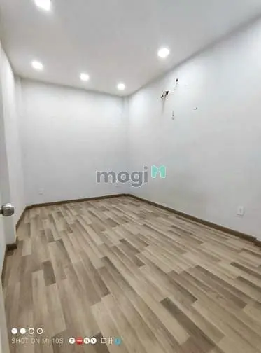 🏡🏡 Bán Nhà Trần Quang Diệu Q3 👉 Dt : 3X13,5 👉 Kc : Trệt, 1 Lầu