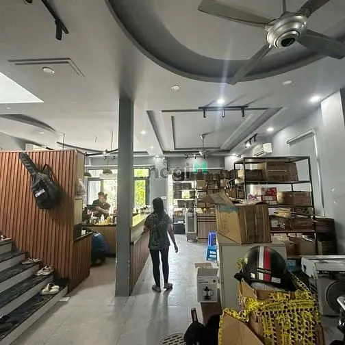 Chính Chủ Gửi Bán Căn Biệt Thự Sân Vườn Mặt Tiền Đường Trịnh Công Sơn