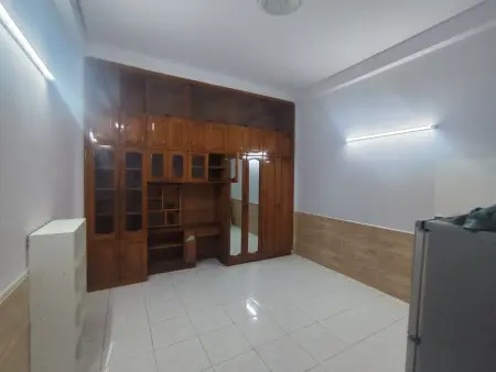 4,8Tr - 25M2: Nội Thất Đầy Đủ , Không Chung Chủ, Tối Đa 2Xe !