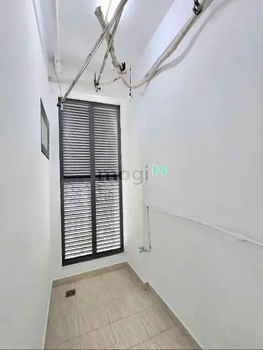 C/C Carillon5, Luỹ Bán Bích, Tp: 2P Ngủ, Ban Công, Nhà Mới, 10Tr/Th.