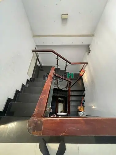 Nhà Đẹp 4 Tầng Hẻm 8M Khu Vip Gò Dầu, Dt 4,2 X 21 Giá Chỉ 9 Tỷ 89 Tl