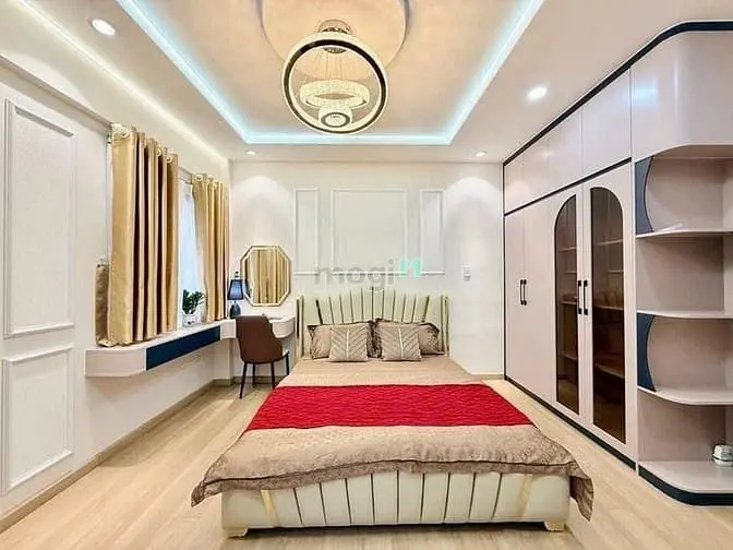 Siêu Phẩm-Lvs - 3T 3Pn 3Wc-Hxh Né Nhau-3Tỷ3-Ntdd Kiên Cố Nở Hậu