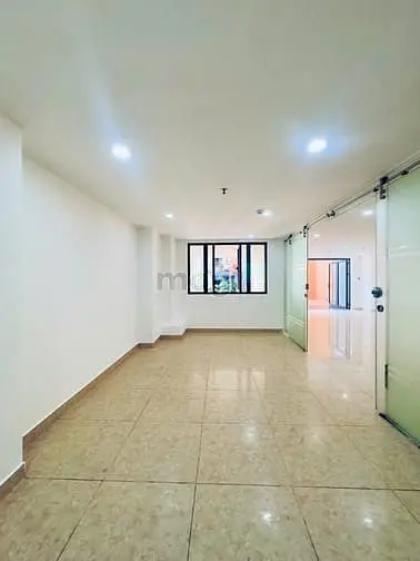 Cần Cho Thuê Mặt Bằng Có Văn Phòng 70M2 Hẻm Xe Hơi Kỳ Đồng, Quận 3