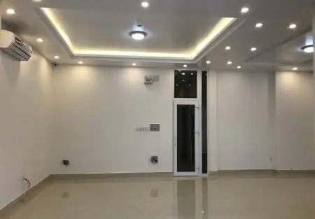 Cho Thuê Mặt Bằng Làm Showroom, Văn Phòng, Phòng Học, Spa, Kinh Doanh Online....mặt Tiền12M, 64M2