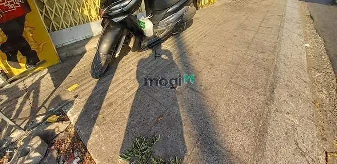 Cho Thuê Mặt Bằng Sầm Uất Nhiều Người Qua Lại Mặt Tiền Lê Quang Định