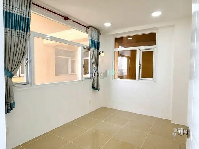 Chung Cư Nguyễn Trãi, Bến Thành, Q1, 70M2, 2Pn, 12Tr/Tháng.