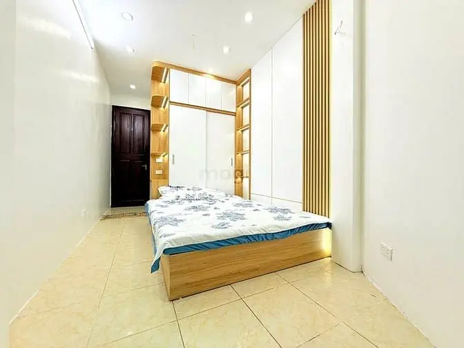 Bán Nhanh Nhà Ngõ Giếng Mứt, Hbt Giá 5.5 Tỷ, Hơn 20M2X5T, Ảnh Thật