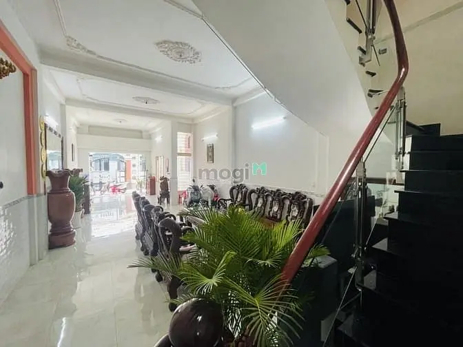 Đường 8M 173 Thoại Ngọc Hầu, 5X27 4 Tầng Tiện Làm Chdv Giá 13 Tỷ 5 Tl