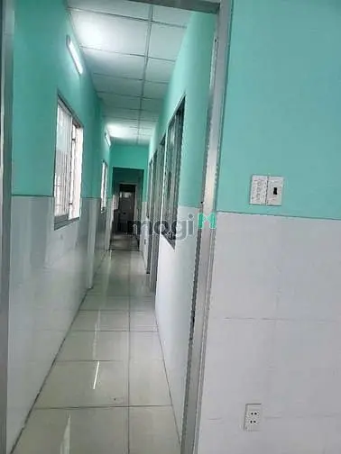 Nhà Hẻm Lạc Long Quân - Chợ Lý Thường Kiệt - Bắc Hải - 4 Tầng