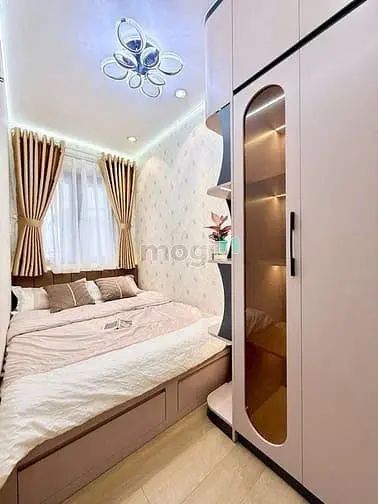 Siêu Phẩm-Lvs - 3T 3Pn 3Wc-Hxh Né Nhau-3Tỷ3-Ntdd Kiên Cố Nở Hậu