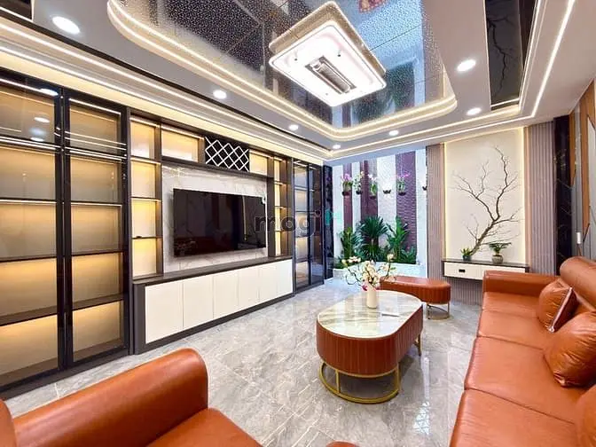 Nhà Có Thang Máy, Mtkd Đường Trần Quang Cơ, Dt:4X18M, Lửng, 3 Lầu, 4Pn