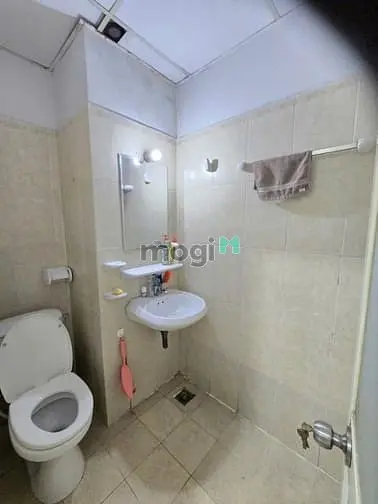 Chung Cư Bàu Cát Thang Bộ 1P Ngủ Giá 5Tr/Th