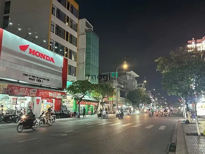 Bán Gấp Mtkd Đa Nghề Ngang 5M 5 Lầu 102M2 Lê Quang Định Gần Bv 24.5 Tỷ