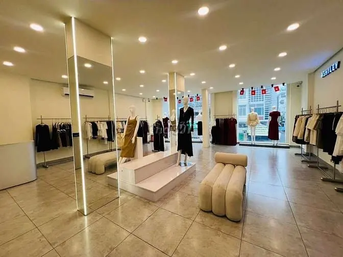 Dt 8X18M - Cho Thuê Nhà Mặt Tiền Sư Vạn Hạnh, Quận 10 - Sàn Suốt