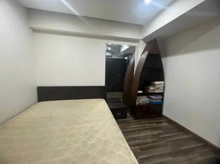 Chung Cư Lý Tự Trọng - Bến Thành: 2P Ngủ, Ntcc Giá 12Tr/Th