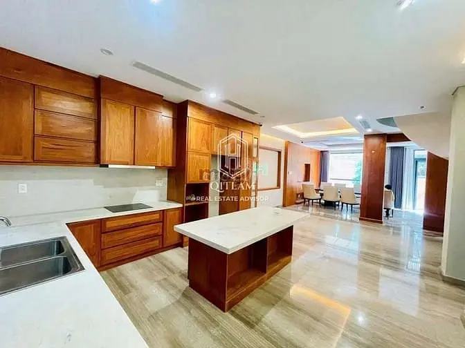 Hầm 4Tầng - Cho Thuê Nhà Mặt Tiền Hoa Đào, Phú Nhuận - Có Thang Máy