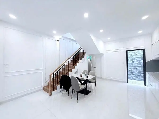 Ngang 6 Siêu Hiếm, 4 Tầng Kiên Cố, Lạc Long Quân, Phường 8 Chỉ 8 Tỷ