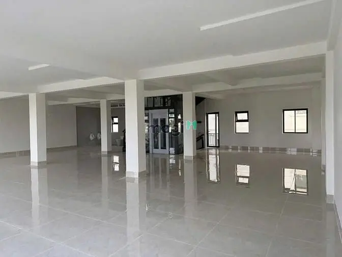 Cho Thuê Nhà Mặt Tiền Đường Song Hành Khu Lake View Quận 2 Dt 30X20M