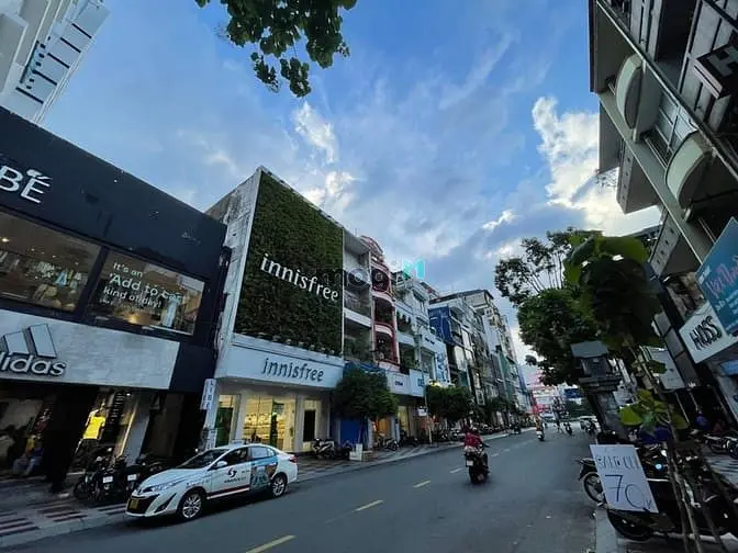 Siêu Phẩm Nguyễn Trãi Q1 - Ngang 9M, Khu Thời Trang Quốc Tế Cực Hot