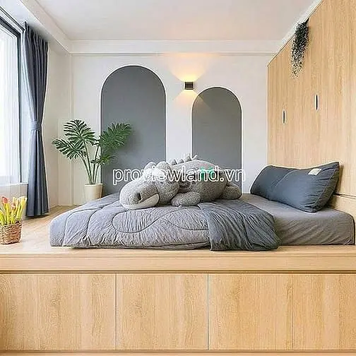 Bán Tòa Nhà Căn Hộ Dịch Vụ Gần Sân Bay, 4,5 × 20M (90M²), 6 Tầng, 15 P