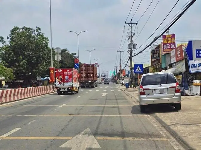 Đất Ngộp Củ Chi 3 Mặt Tiền , 430M2 Có Sẵn 316M2 Thổ Cư