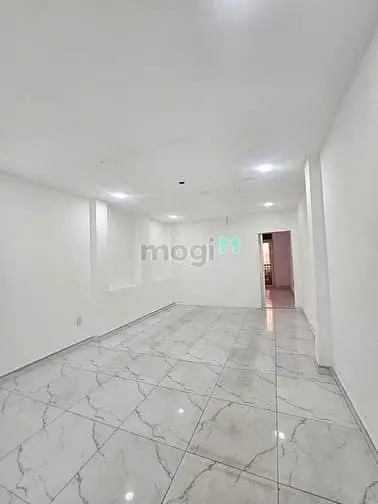 Tòa Nhà Văn Phòng 6 Tầng - Mặt Tiền Trần Khắc Chân - Quận 1