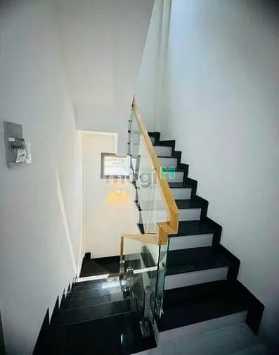 🏠🛣️Bán Nhà Trung Tâm Q1 Hxh 6M Đường Võ Văn Kiệt ,Cô Giang, Quận 1.