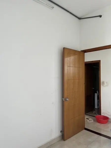 Cho Thuê Phòng Trống Trong Cân Hộ 2 Pn Có Sân Vườn 3 Trieu