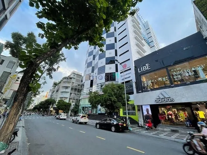 Siêu Phẩm Nguyễn Trãi Q1 - Ngang 9M, Khu Thời Trang Quốc Tế Cực Hot