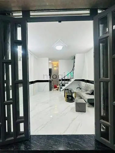 Nhà 1 Lầu Lê Thị Riêng,P.thới An, Dt: 4X8M, Nhà Đẹp, 2Pn, Ban Công