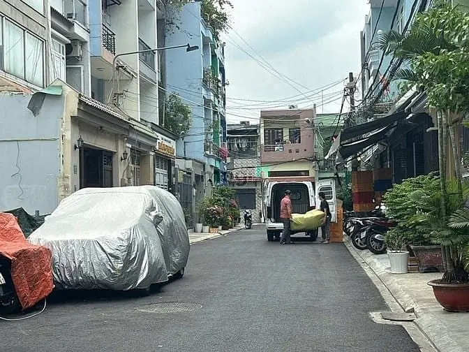 Nhỉnh 13 Tỷ Có Nhà 5 Lầu Đẹp Hxt Phan Huy Ích 68M2 T.máy Km Nội Thất.