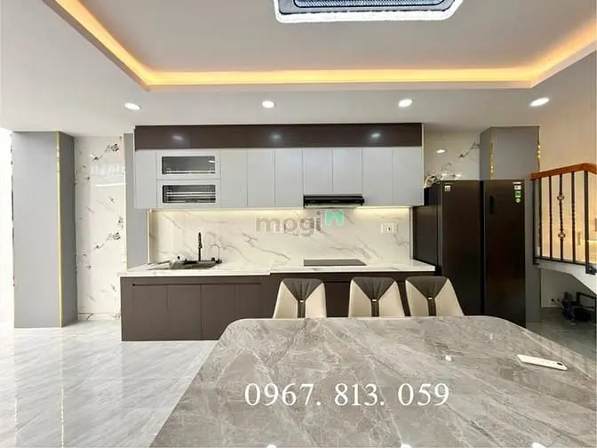 Nhà Ngay Kế Bên Chợ Hạt Điều, Dt: 4X20,5M, Lửng, 2 Lầu, 3Pn, Gara Ô Tô