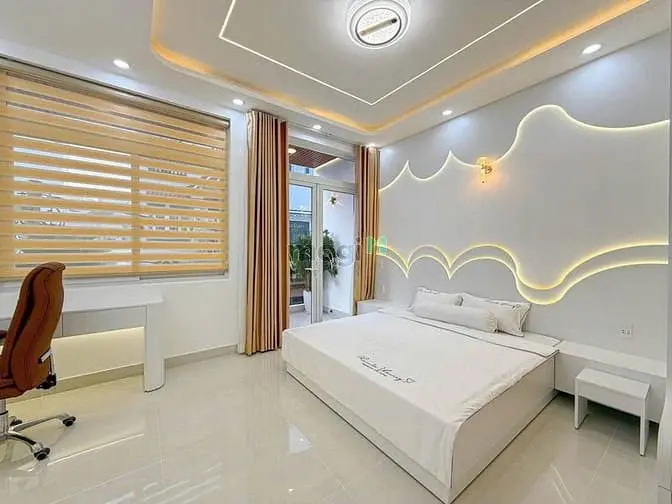 Bán Nhà 3 Tầng 5X12 Gần Phú Mỹ Hưng, Full Nội Thất 10 Tỷ 6