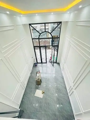 Nhà 5 Tầng Kinh Doanh Đỉnh - Mặt Ngõ Thông Rộng - 2 Ô Tô Tránh - Xvnt