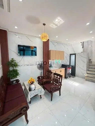 Ngay Ngã 4 Phú Nhuận- Chỉ 2Ty8 Sổ Hồng Riêng- Vào Ở Ngay