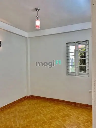 (Hiếm) Nhà Nguyễn Lương Bằng–Đống Đa Dt 40M2X4Tầng Giá 4.6 Tỷ 2 Thoáng