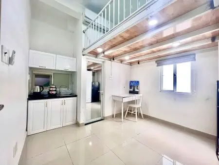 Phòng Gác Lửng Mới Xây Ngay Hoàng Hoa Thám