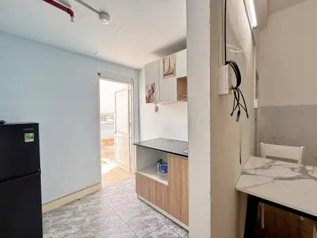 Cho Thuê Căn Hộ 1Pn Balcony Siêu To - Thang Máy - Chợ Bà Chiểu - Vlu
