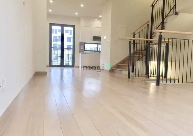 Chủ Ngợp Bank Bán Gấp Nhà Mặt Phố Nguyễn Đình Tứ Gần Hvtc. Mt 6M Giá