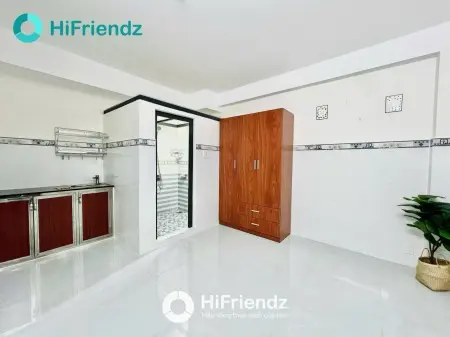 Cuối Tháng Em Trống Phòng Sẵn Nội Thất Cơ Bản Ngay Gần Ngã Tư Bốn Xã