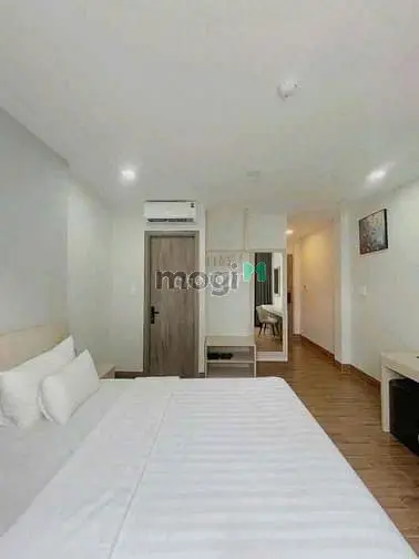 Cho Thuê Khách Sạn Mặt Tiền Phan Xích Long - Phường Cầu Kiệu