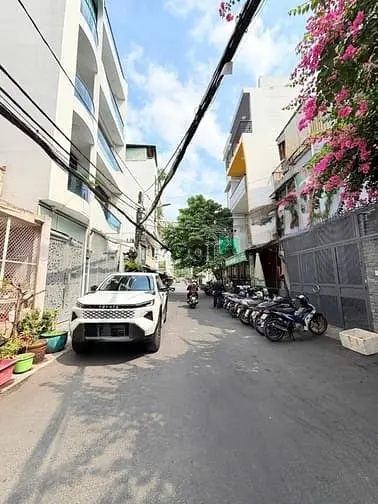 Bán Nhà Cũ Tiện Xây Mới Tô Hiến Thành Q.10 - 4,4M X 13M Chỉ 14 Tỉ