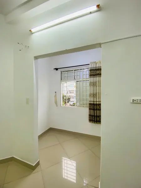 Free Xe – Phòng Máy Lạnh 35M² Siêu Rộng – 3 Cửa Sổ Cực Thoáng– Q.8