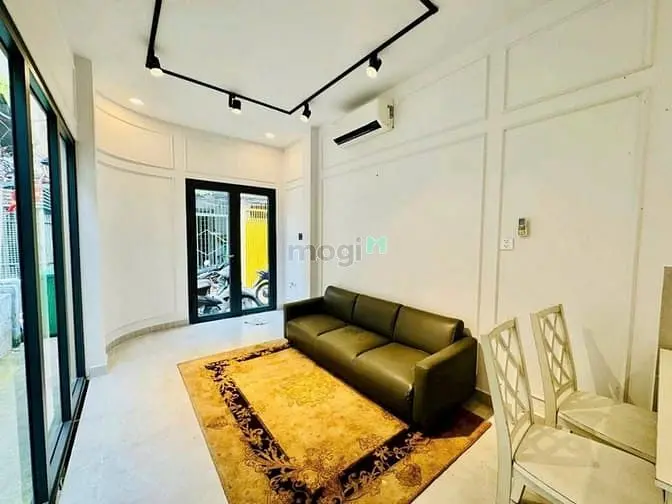 Bán Nhà Khu Phố Tây Bùi Viện, Quận 1, Hcm (Căn Góc 2 Mặt Hẻm Thông )