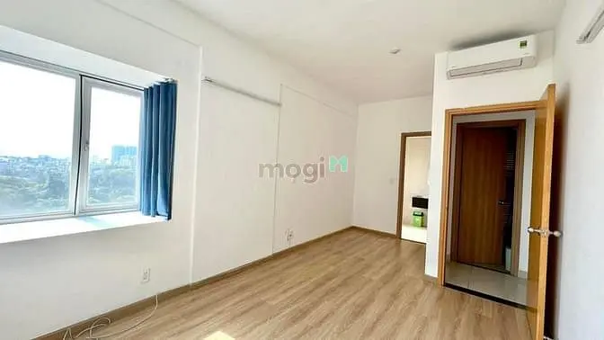 Quận 10 - 2Pn2Wc 1Ty730 Bao Sang Tên C/C Charmington La Pointe 181 Q10