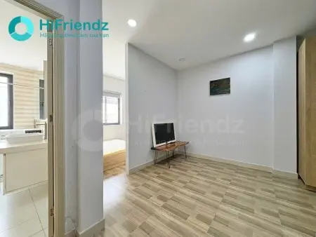 Khai Trương Phòng Tách Bếp - Full Nội Thất Thoáng, Ít Chi Phí - Ở Được 2, 3 Người