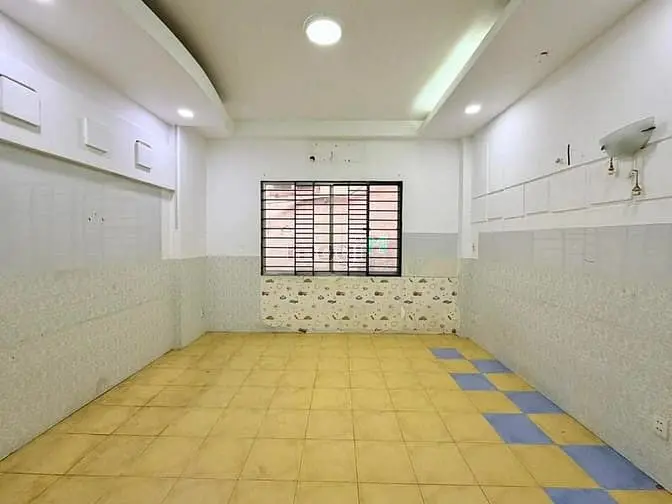 Bán Nhà Mt Lý Chính Thắng Q.3 - 4M X 15M Chỉ 27,8 Tỉ