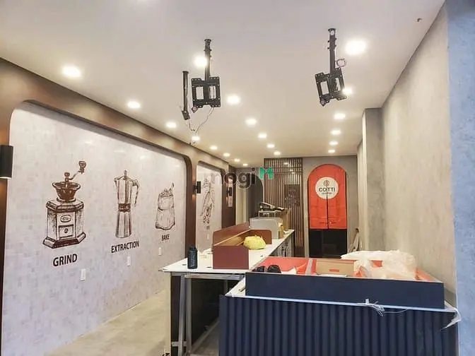 Cho Thuê Nhà Góc 2 Mặt Tiền 51 Nguyễn Trãi, Quận 5 - Dt 4X20M, 3Tầng