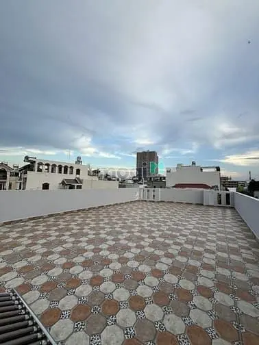 Bán Gấp Mtkd Ngang 6M Đường Lương Thế Vinh Dt 100M2 4 Tầng Giá 14 Tỷ 5