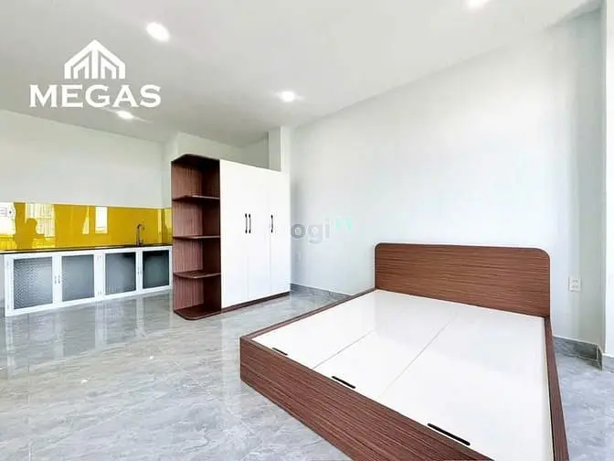 1 Phòng Ngủ Tách Bếp - Mặt Tiền Đường Trường Chinh - Full Nội Thất